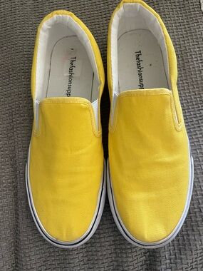 Source Unknown Yellow Slip-On Canvas Flats